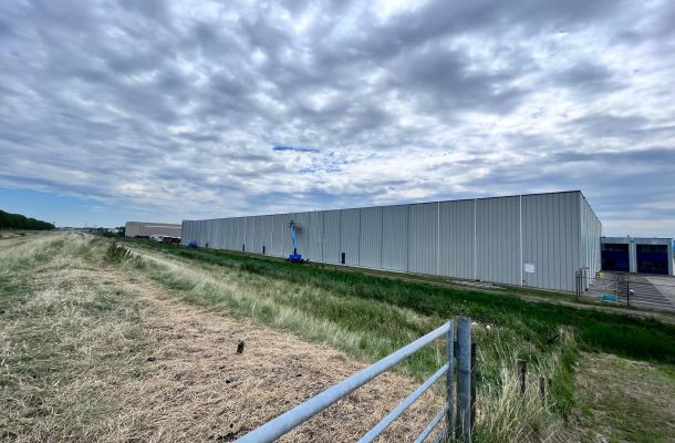 Abbeizen und beschichten ca. 6.000 m2 CBRE Moerdijk